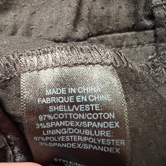 NWOT Guess size 26 black double button with belt loops mini ❤️🔥 - Picture 13 of 13